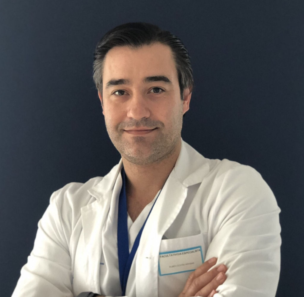 Dr. Rubén Ouviña Arribas Dr. Rubén Ouviña Arribas